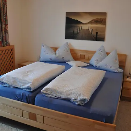 Haus Heckenrose Homestay