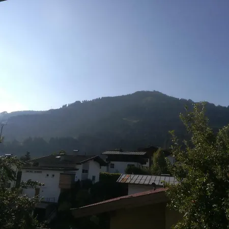 Haus Heckenrose منزل للإقامة *